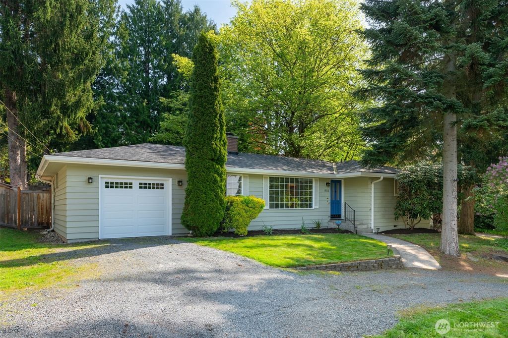 Photo of 19016 101st Place NE, Bothell, WA 98011 (MLS # 2366070)