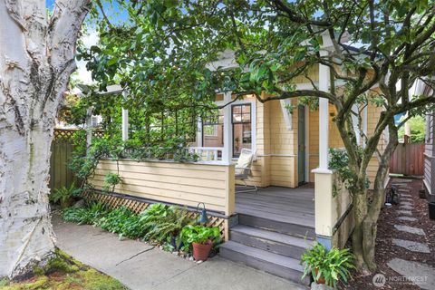 Photo of 1601 22nd Avenue #2118, Seattle, WA 98122 (MLS # 2523914)