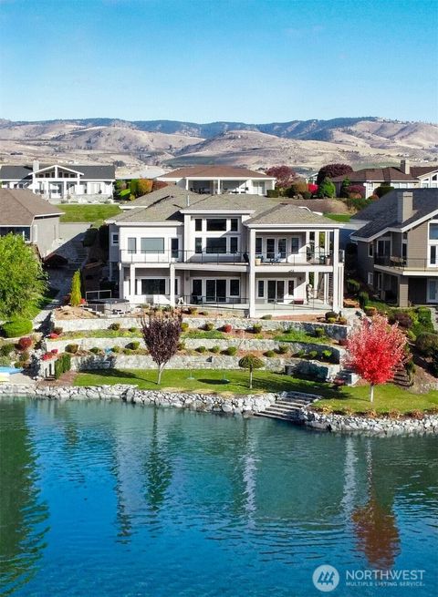 Photo of 230 Manson View Drive, Manson, WA 98831 (MLS # 2459797)