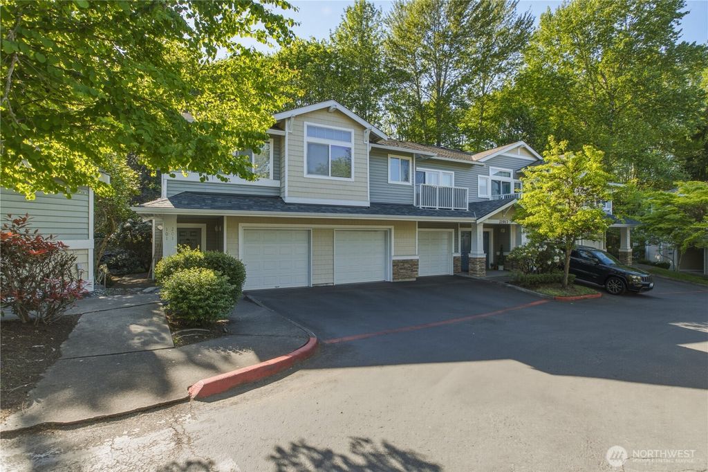 Photo of 21917 42nd Avenue S #101, Kent, WA 98032 (MLS # 2516662)
