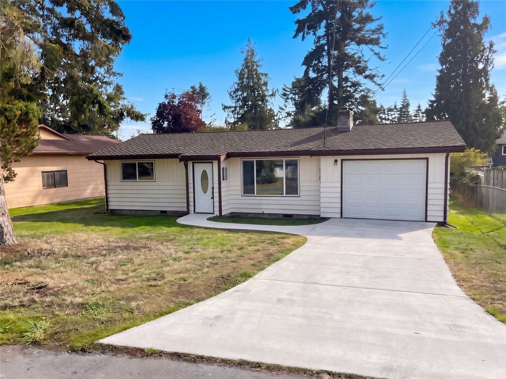 Photo of 1284 Admirals Drive, Coupeville, WA 98239 (MLS # 2598559)