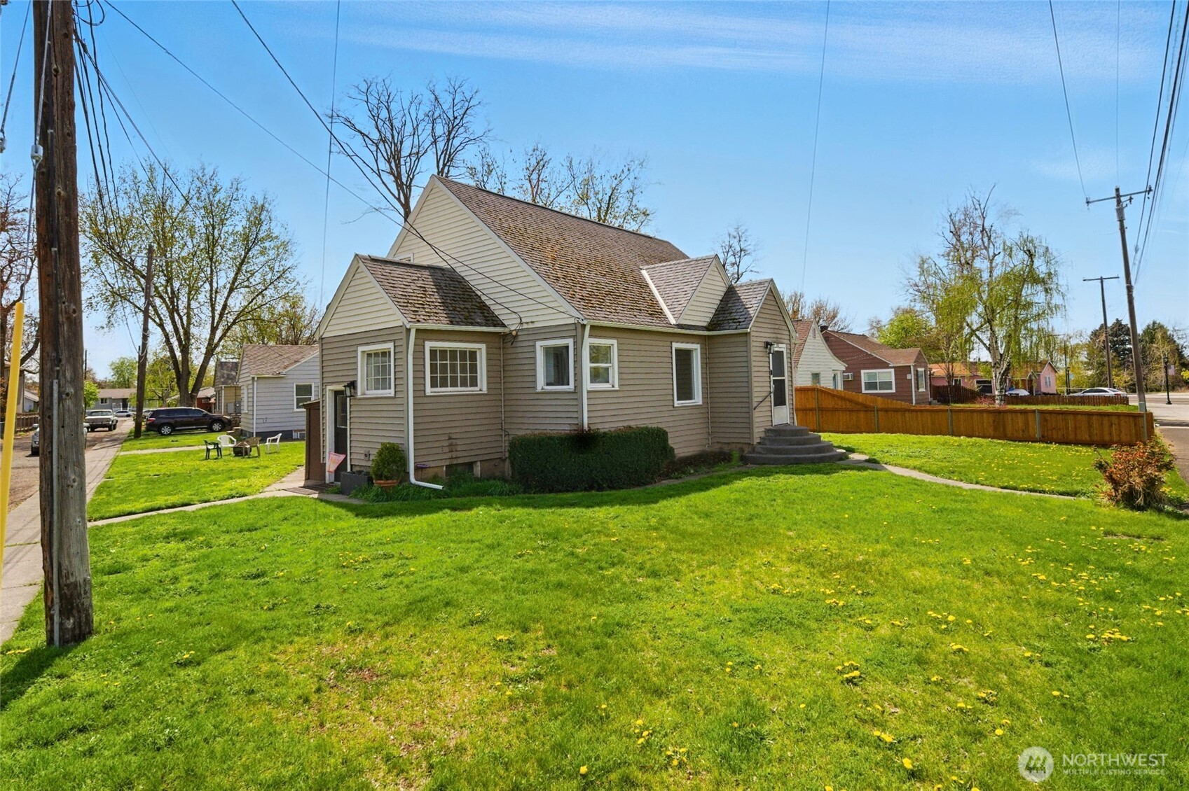 Listing image 1