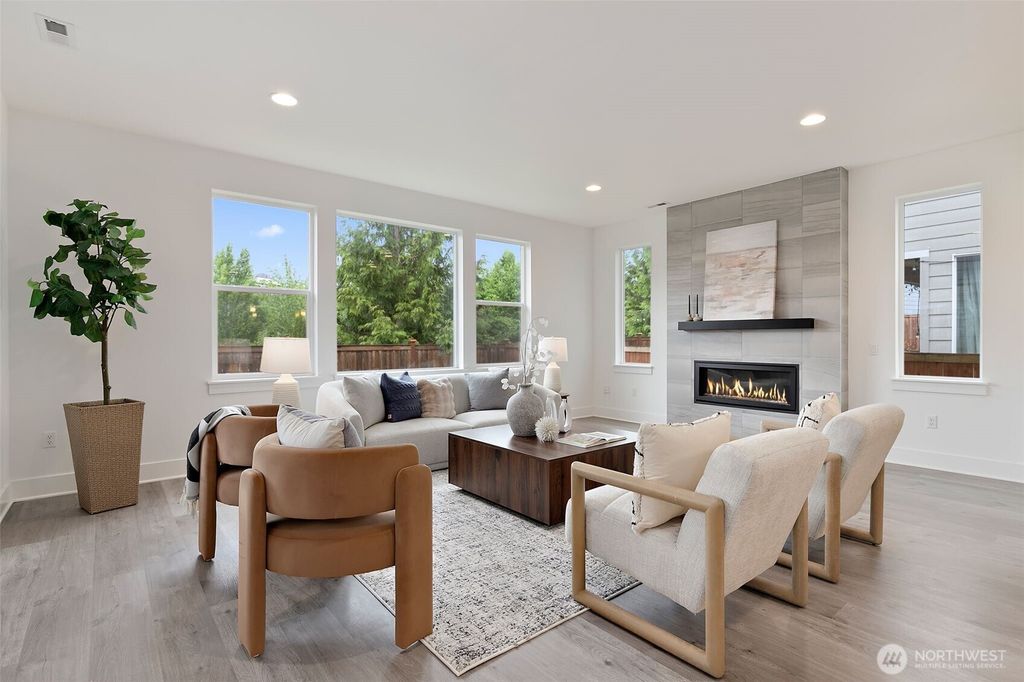 Photo of 23546 SE 271st Street, Maple Valley, WA 98038 (MLS # 2518126)
