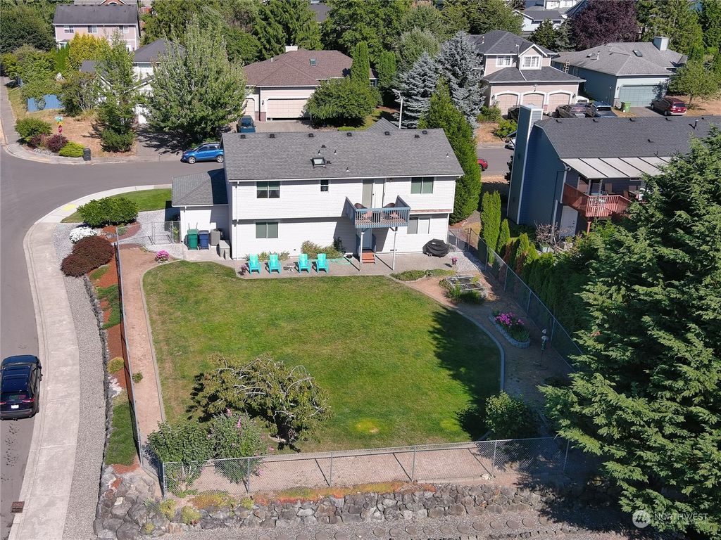 Photo of 6618 75th Drive NE, Marysville, WA 98270 (MLS # 2145225)
