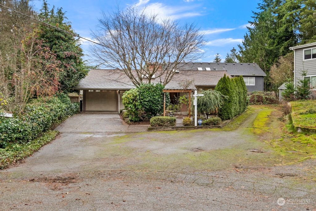 Photo of 1518 N 146th Street, Shoreline, WA 98133 (MLS # 2313601)