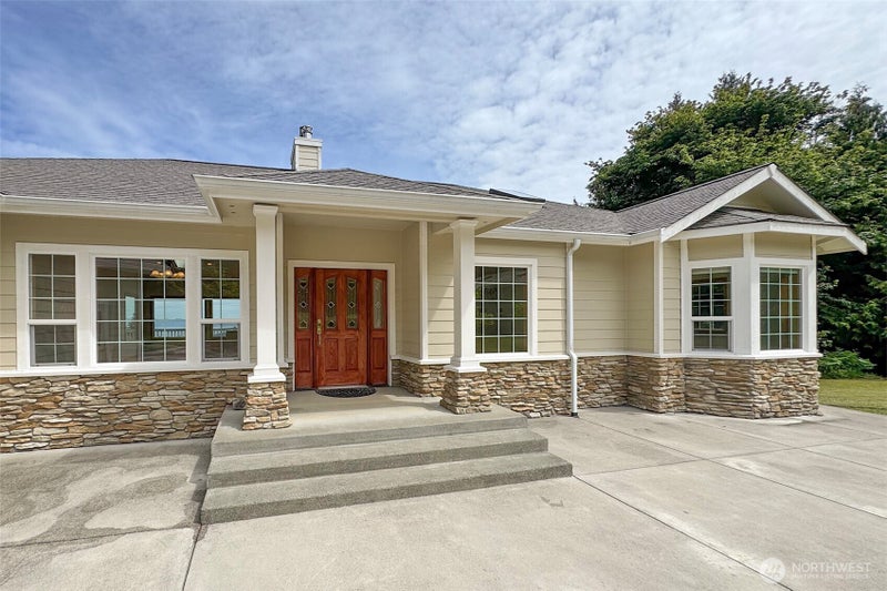 201 Karvellis Lane