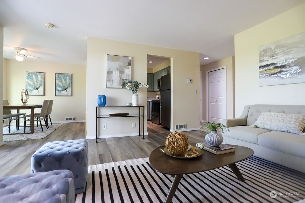 Photo of 12021 SE 60th Street #c, Bellevue, WA 98006 (MLS # 2151277)