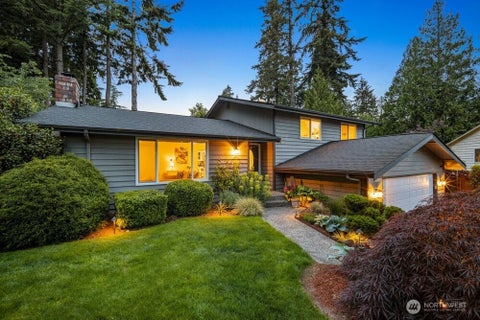 Photo of 24306 87th Place W, Edmonds, WA 98026 (MLS # 2530712)