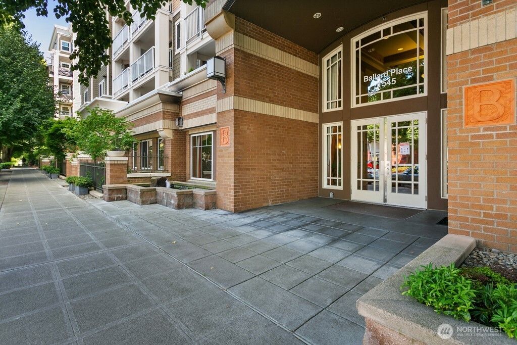Photo of 1545 NW 57th Street #422, Seattle, WA 98107 (MLS # 2474640)