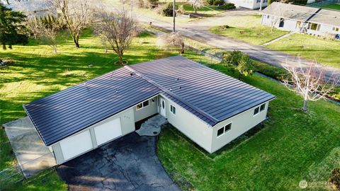 Photo of 630 7th Street, Forks, WA 98331 (MLS # 2481460)