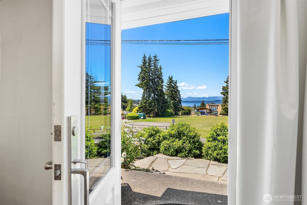 Photo of 103 8th Avenue S, Edmonds, WA 98020 (MLS # 2538234)