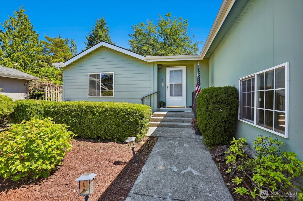 Photo of 23701 9th Place W, Bothell, WA 98021 (MLS # 2406686)