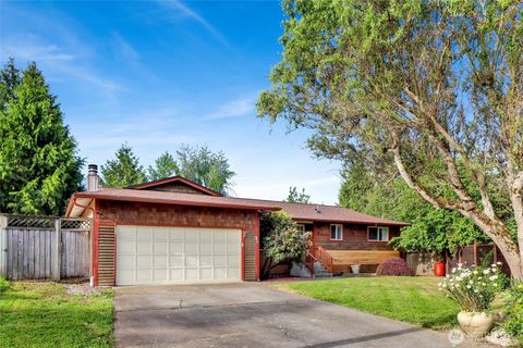 Photo of 51 Drayton Court, Blaine, WA 98230 (MLS # 2527113)