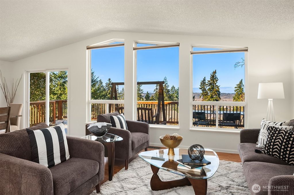 Photo of 26505 Woodland Way S, Kent, WA 98030 (MLS # 2333648)