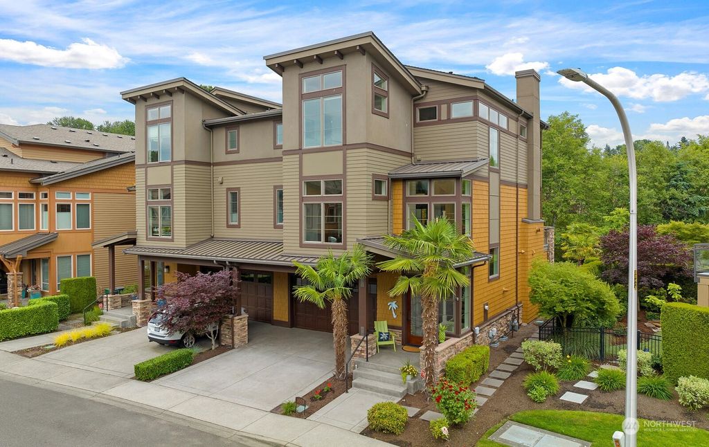 Photo of 1003 N 41st Place, Renton, WA 98056 (MLS # 2128439)