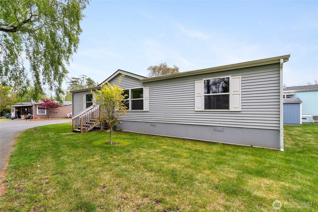 Photo of 2350 Douglas Road #30B, Ferndale, WA 98248 (MLS # 2512333)