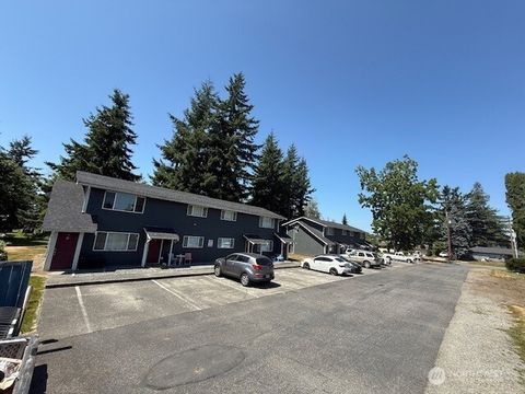 Photo of 313 E Woodworth Street #4, Sedro Woolley, WA 98284 (MLS # 2416615)