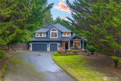 Photo of 27903 NE 26th Street, Redmond, WA 98053 (MLS # 2474943)