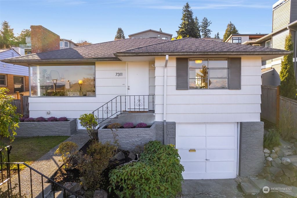 Photo of 7311 58th Avenue NE, Seattle, WA 98115 (MLS # 2206972)