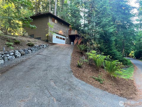 Photo of 17 Basin View Circle, Bellingham, WA 98229 (MLS # 2540017)