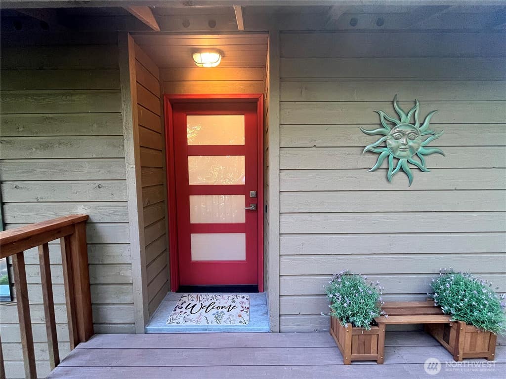 Photo of 17 Basin View Circle, Bellingham, WA 98229 (MLS # 2540017)