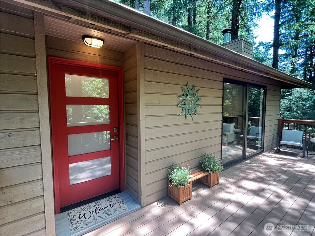 Photo of 17 Basin View Circle, Bellingham, WA 98229 (MLS # 2540017)