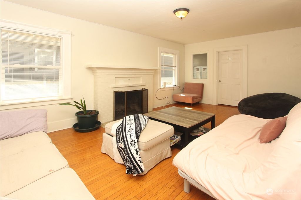 Photo of 5309 7th Avenue NE, Seattle, WA 98105 (MLS # 2217167)
