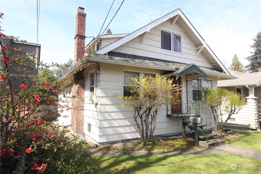 Photo of 5309 7th Avenue NE, Seattle, WA 98105 (MLS # 2217167)