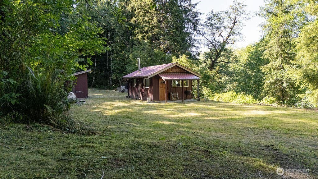 Photo of 999 Dowans Creek Road, Forks, WA 98331 (MLS # 2533838)