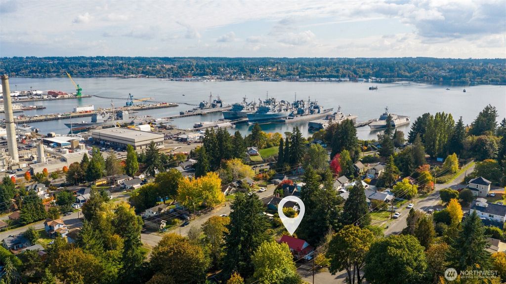 Photo of 3211 Porter Street, Bremerton, WA 98312 (MLS # 2446603)
