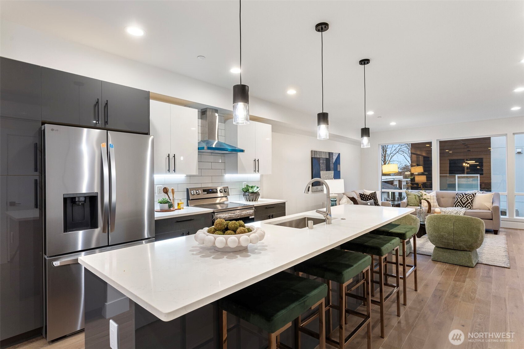 12215 Des Moines Memorial Drive S B