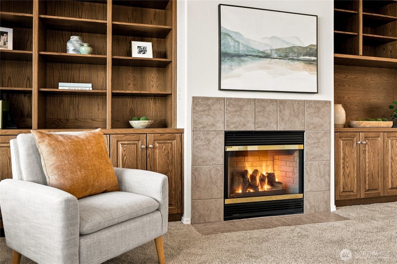 8633 Bainbridge Loop NE