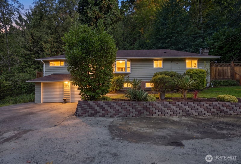 19926 40th Place NE