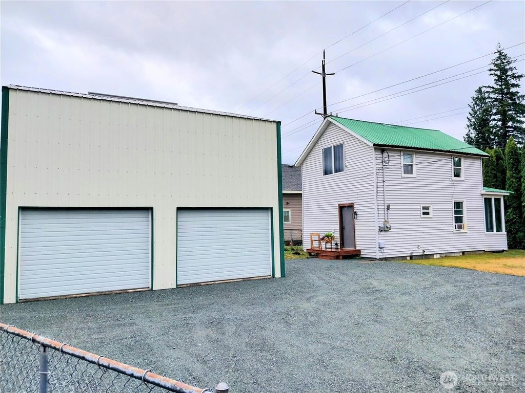 Photo of 36727 Highway 2, Sultan, WA 98294 (MLS # 2414766)