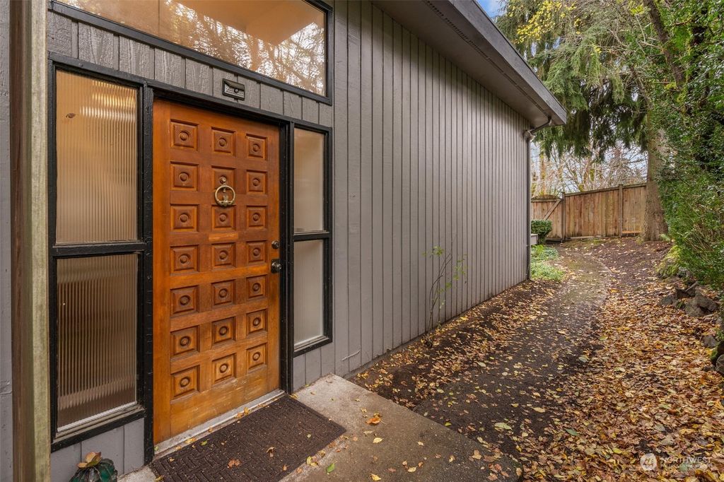 Photo of 10415 15th Avenue NE, Seattle, WA 98125 (MLS # 2311002)