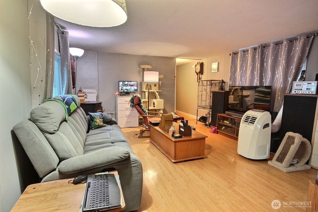 Photo of 15232 SE 272nd Street #100, Kent, WA 98042 (MLS # 2551132)