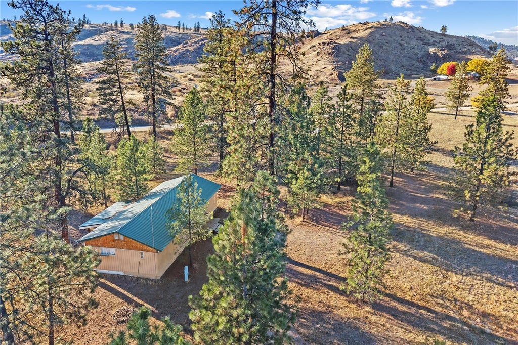 Photo of 37400 Teel Hill Road N, Davenport, WA 99122 (MLS # 2595978)