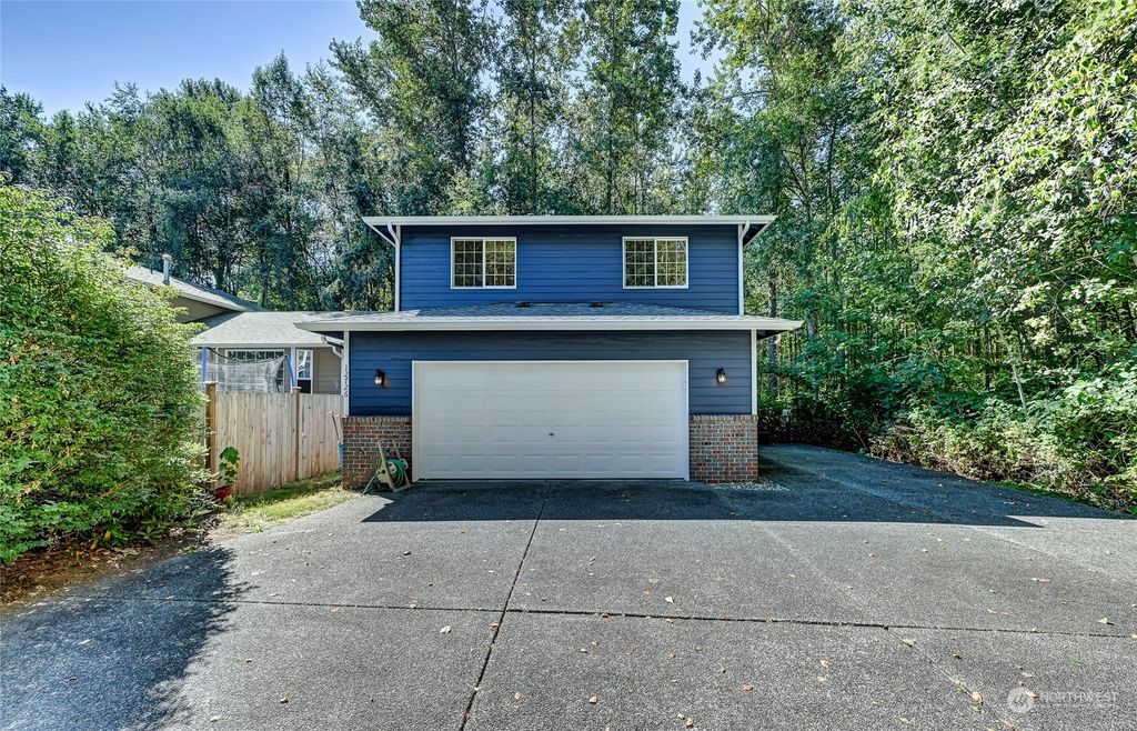 Photo of 12726 58th Avenue NE, Marysville, WA 98271 (MLS # 2152606)