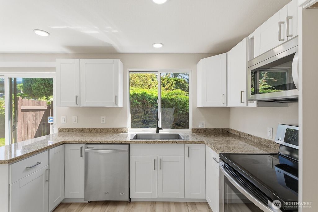 Photo of 5311 188th Street SW #C-10, Lynnwood, WA 98037 (MLS # 2523161)
