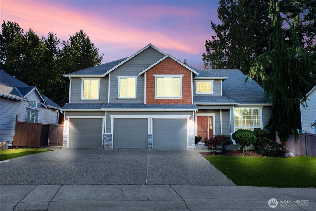 Photo of 17329 34th Place W, Lynnwood, WA 98037 (MLS # 2421552)