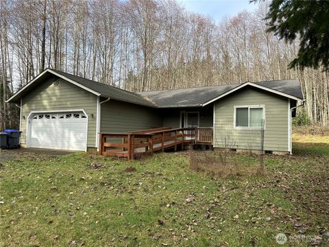 Photo of 90 W Highland Road, Shelton, WA 98584 (MLS # 2476469)
