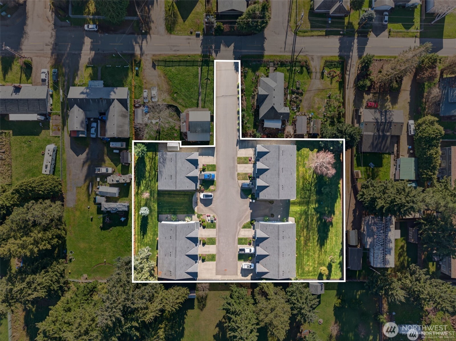 1409 1412, 1413, 1414 Nora Lane