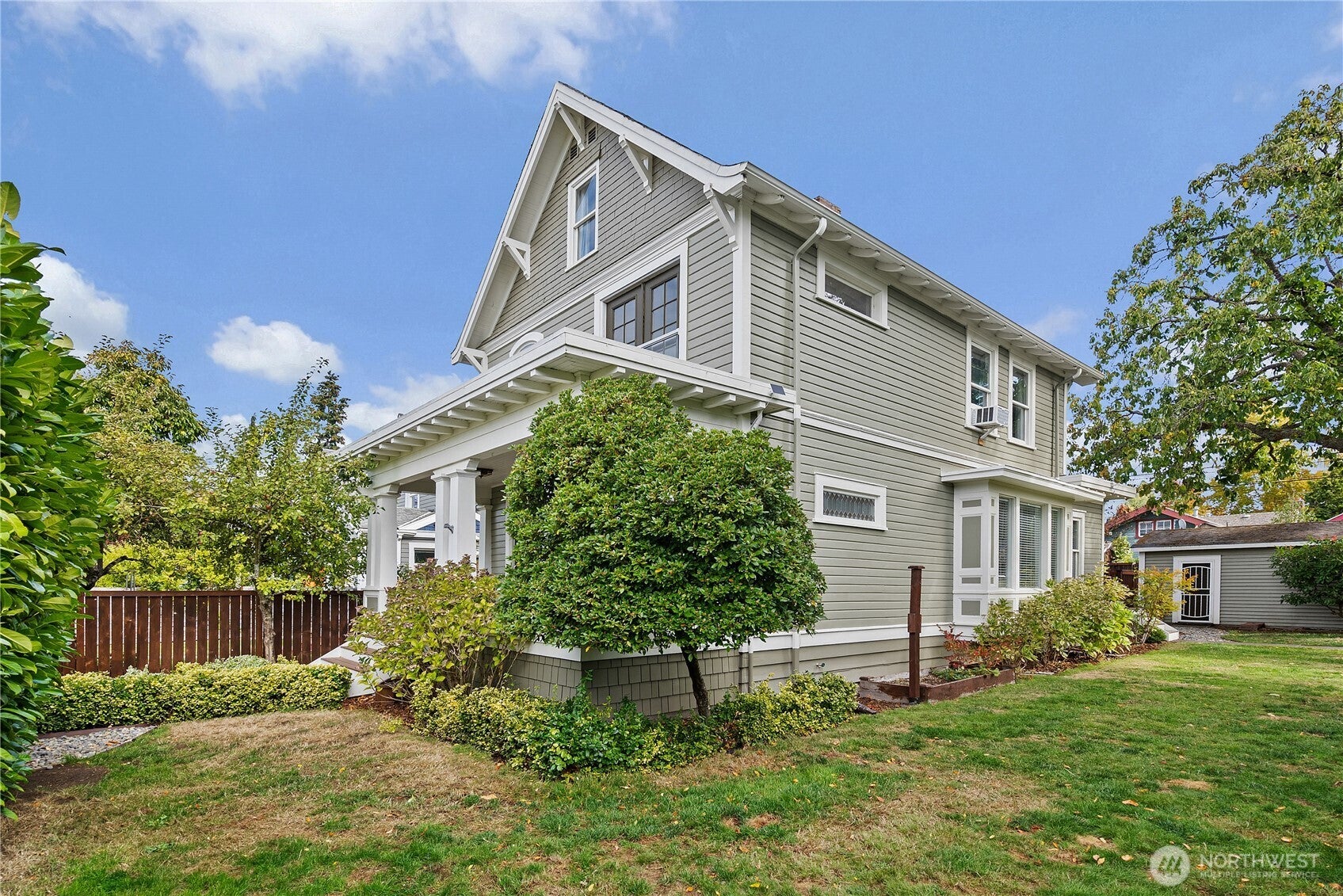 1003 N Prospect Street