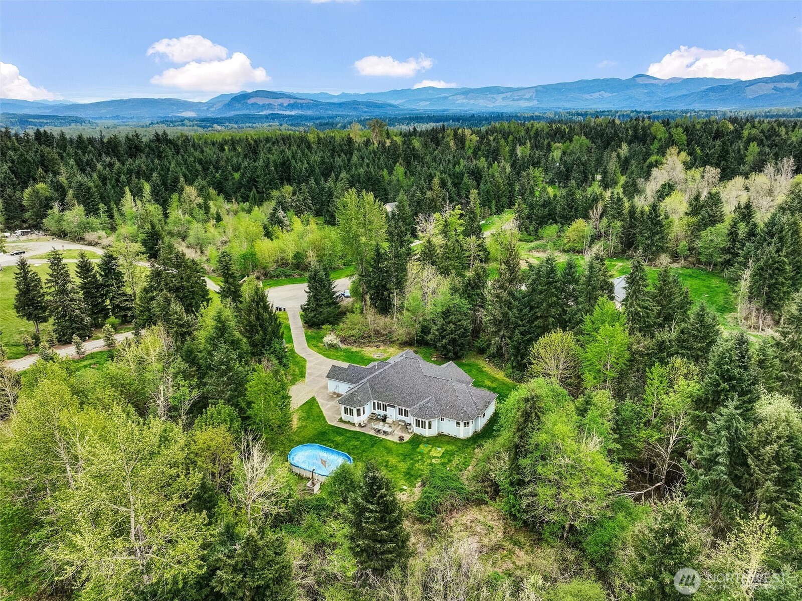 14533 Stephanie Lane SE
