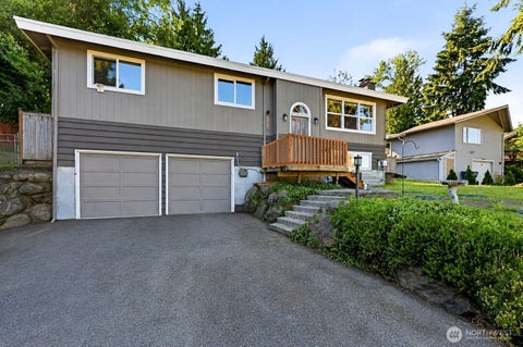 Photo of 34413 28th Place SW, Federal Way, WA 98023 (MLS # 2561529)