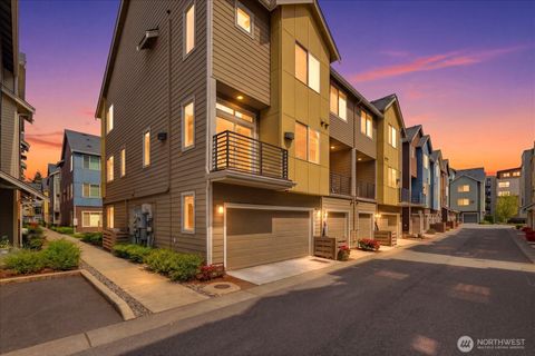 Photo of 15722 NE 14th Terrace, Bellevue, WA 98008 (MLS # 2506617)
