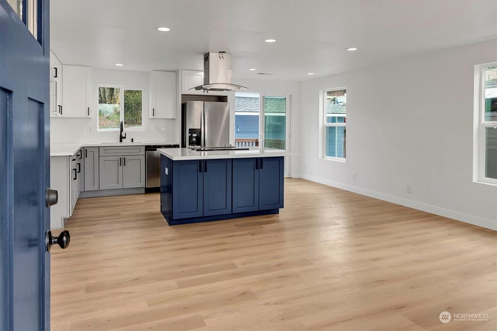 Photo of 12058 Renton Avenue S, Seattle, WA 98178 (MLS # 2213882)