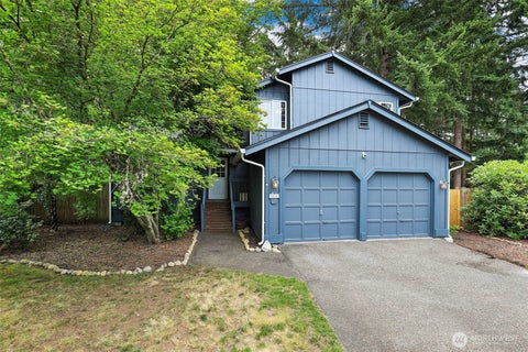 Photo of 9711 Vantage Terrace Court SE, Olympia, WA 98513 (MLS # 2542496)