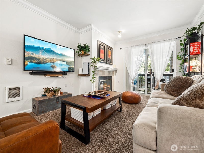 33020 10th Avenue SW Y104