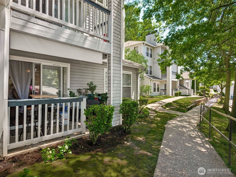 33020 10th Avenue SW Y104